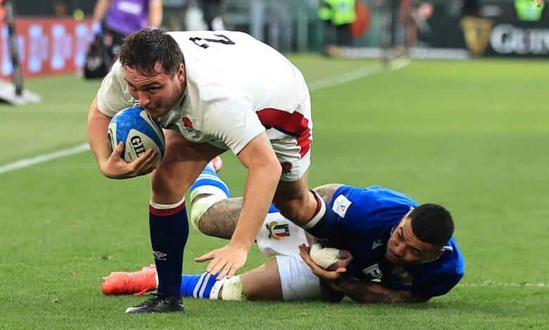 Ford starts as roots and dingwall make england debuts against italy