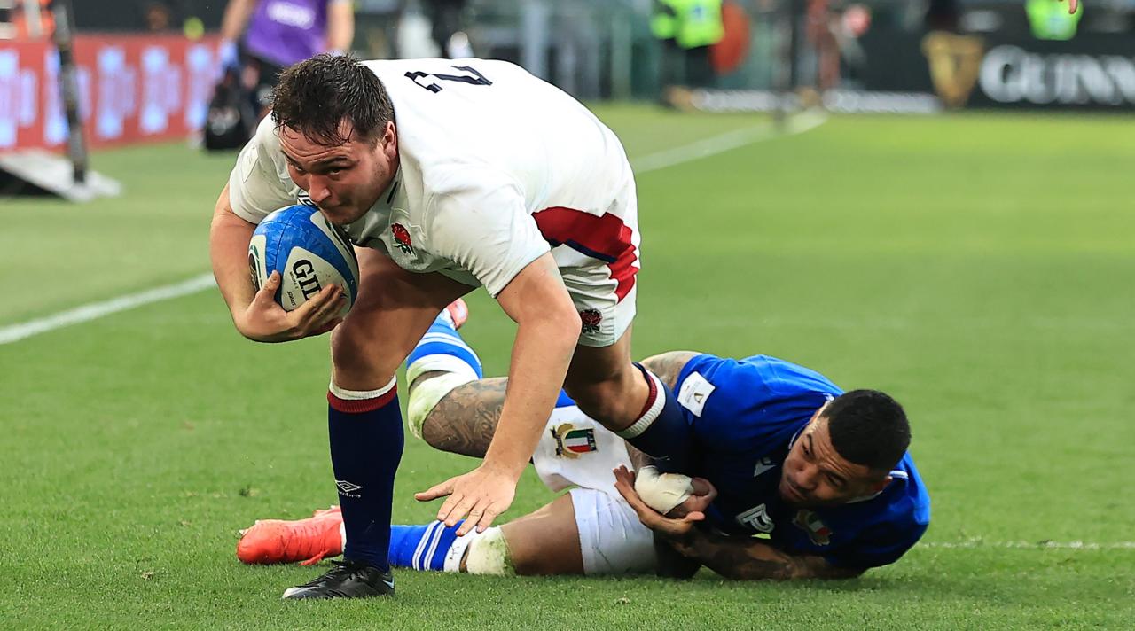 Ford starts as roots and dingwall make england debuts against italy