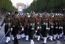 India fetes macron at annual military parade as france aims to strengthen strategic ties