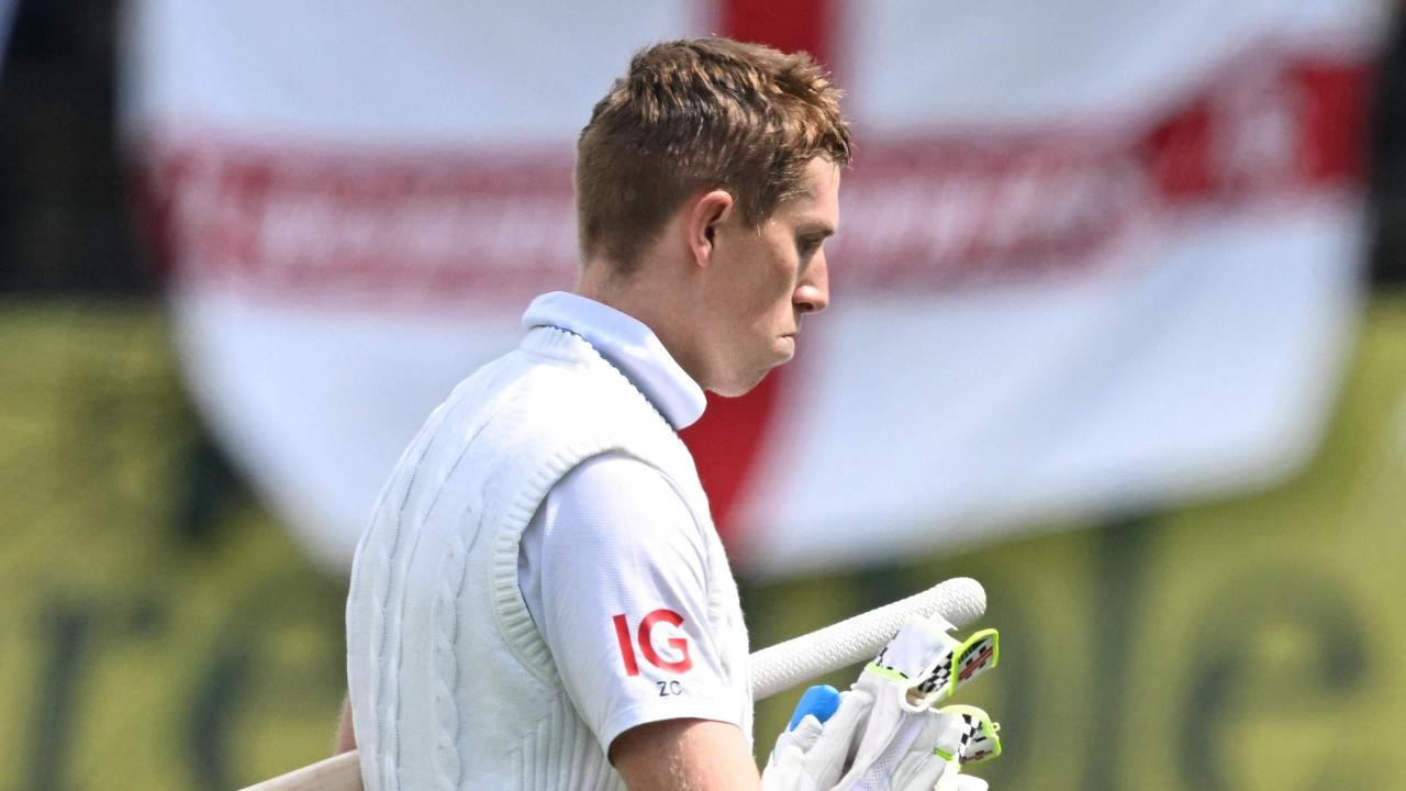 England 112 5 after indian debutant deep takes three wickets