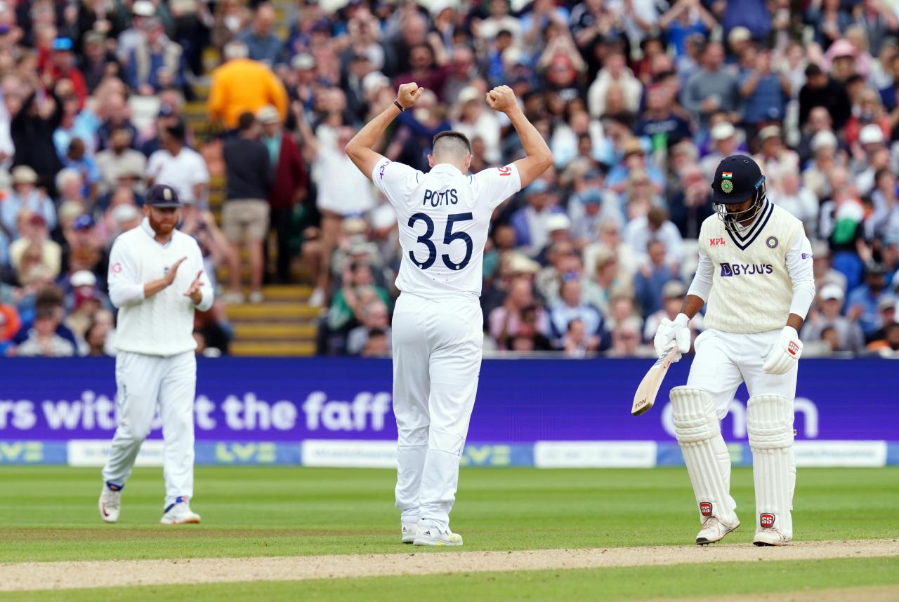 England 112 5 after indian debutant deep takes three wickets