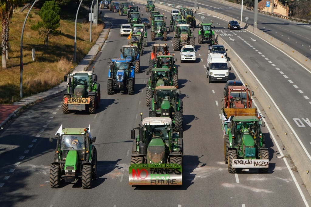 Unions join spanish farmer protests on third day