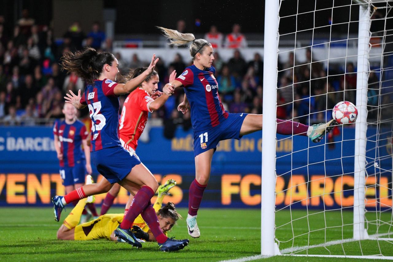 Uefa futebol feminino liga benfica honka qr2 espoo conference trofeu trofeo campeões campeoes troféu