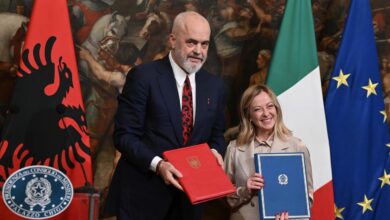 Solidarity or rejection albanian migration to italy