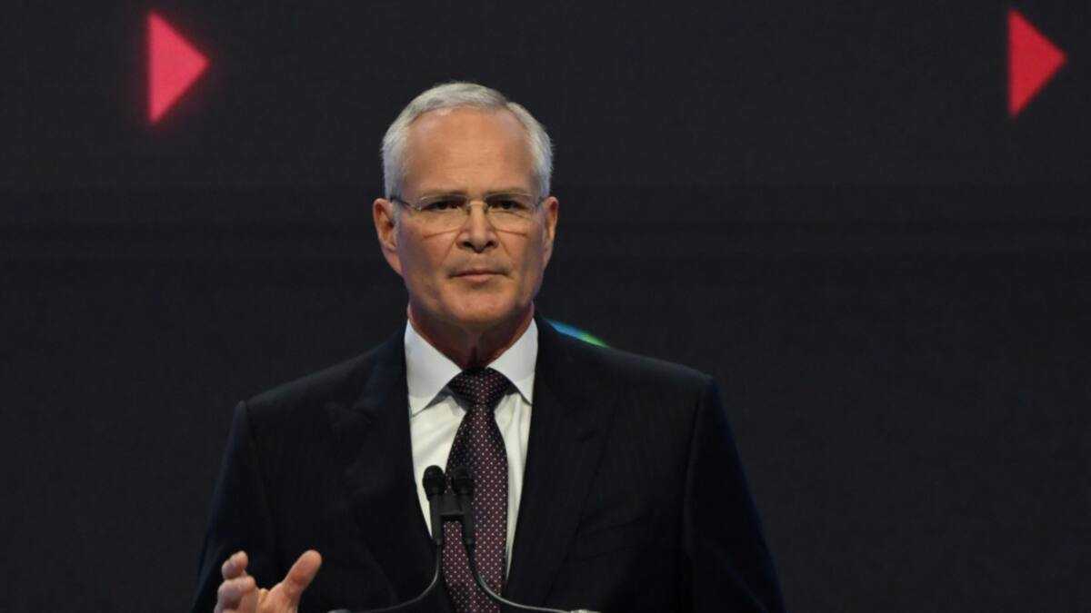 Lower profits at us oil giants still mighty enough for big investor payouts