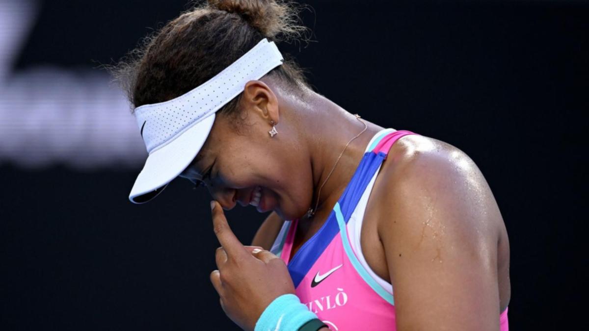 Osaka loses at australian open on grand slam comeback