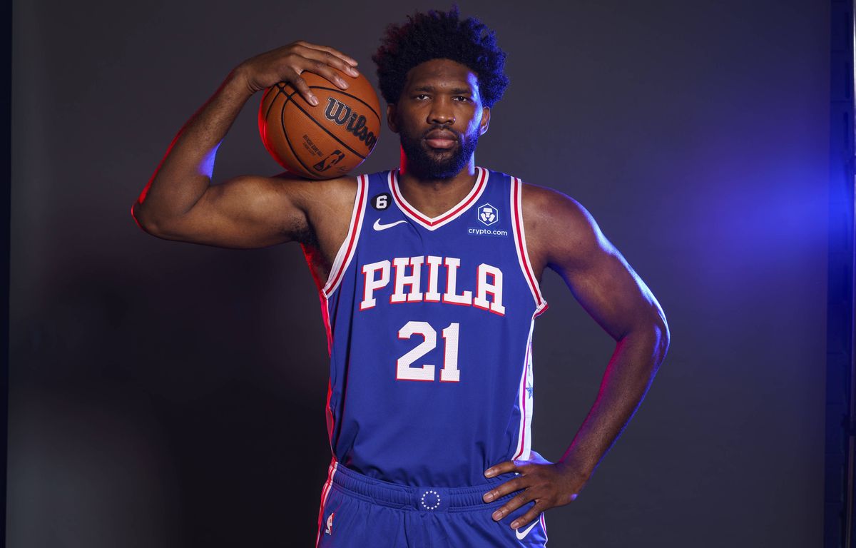 Brilliant embiid scores 70 as sixers down spurs