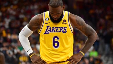 Lakers declare lebron davis out for nba game at rival celtics