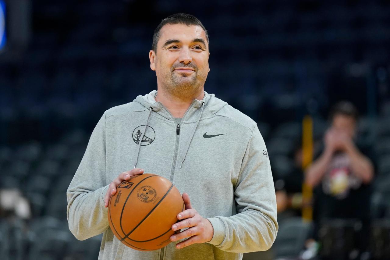 Warriors assistant coach milojevic dies