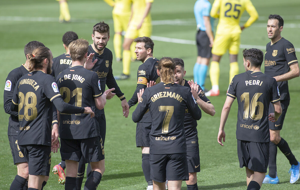 Five goal villarreal stun champions barcelona