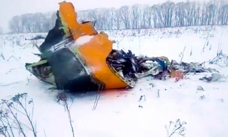 En grab russia military plane crash