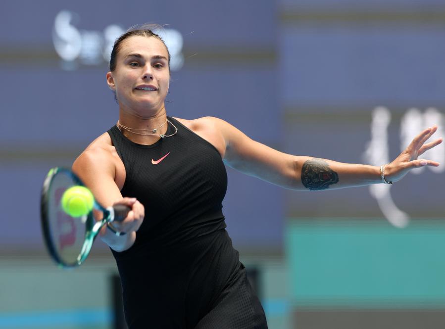 Sabalenka and sinner fire warning shots at australian open