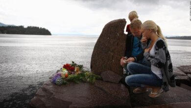 Suicidal breivik sues norwegian state over isolation