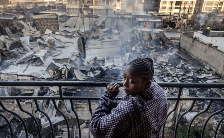 Explosion kenya nairobi pipeline slum