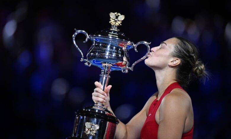 Sabalenka powers past anisimova into australian open quarter finals