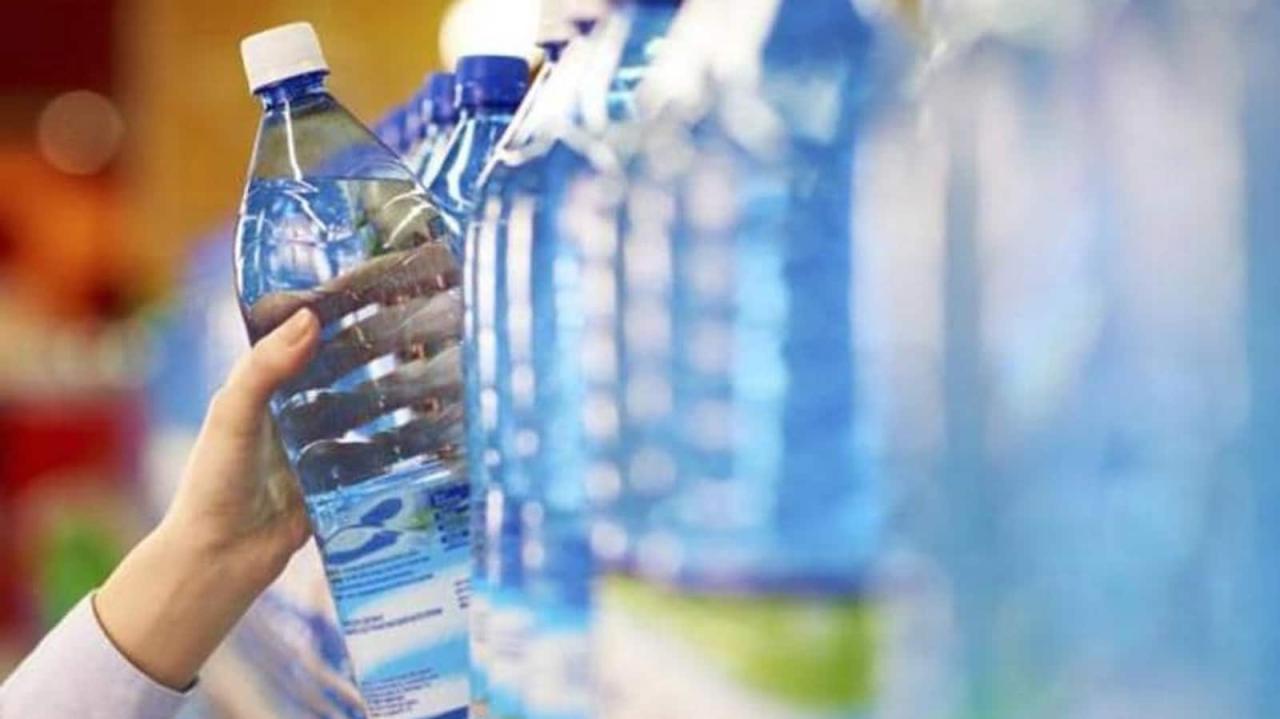 Bottled water contains hundreds of thousands of plastic bits study