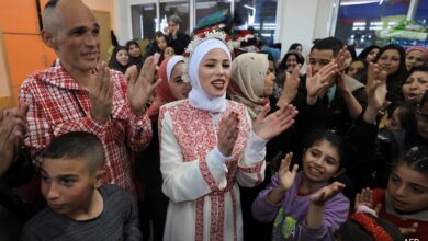 We love life gaza couple celebrate wartime wedding