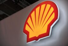 Shell profit tumbles on lower oil prices