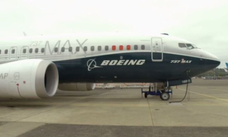 Probe suggests blown out boeing jet panel had missing bolts