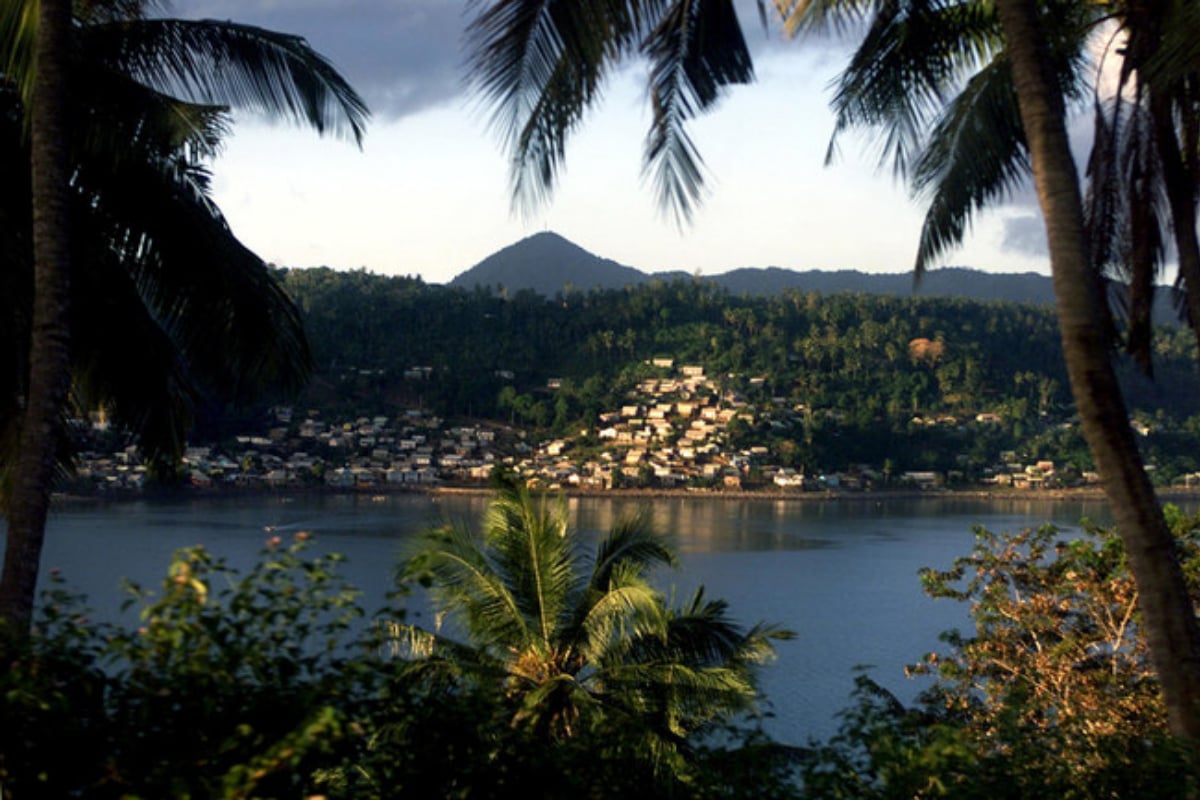 France plans to revoke birthplace citizenship in mayotte