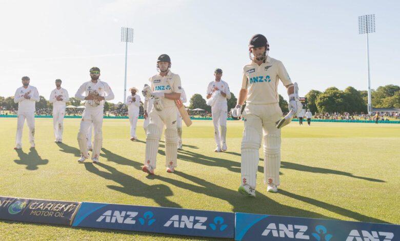 Second century for williamson as new zealand extend lead past 500