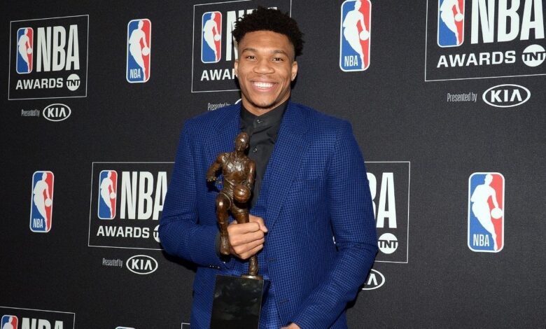 Giannis antetokounmpo mvp nba won award his beats lebron james second has joins reigning consecutive 2nd said