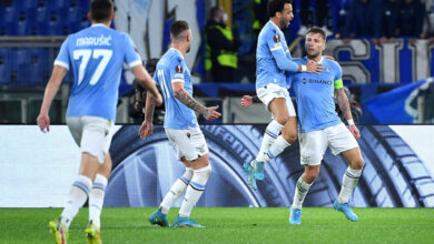 Lazio eye italy s top four after beating lecce and rivals slip