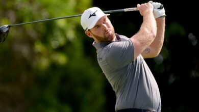 Bradley murray share us pga tour lead in hawaii