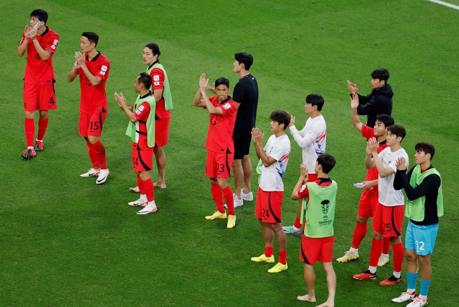 Hurting s korea want to win asian cup for stricken goalkeeper