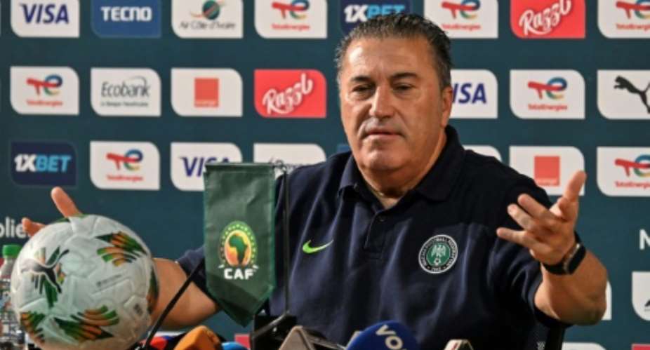 Nigeria coach confused over injury to striker sadiq