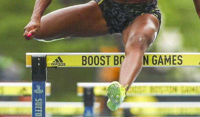 Holloway blasts to hurdles world record at us indoors