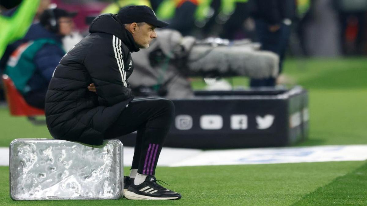 My bag s packed jokes tuchel after watching bayern win sitting on suitcase