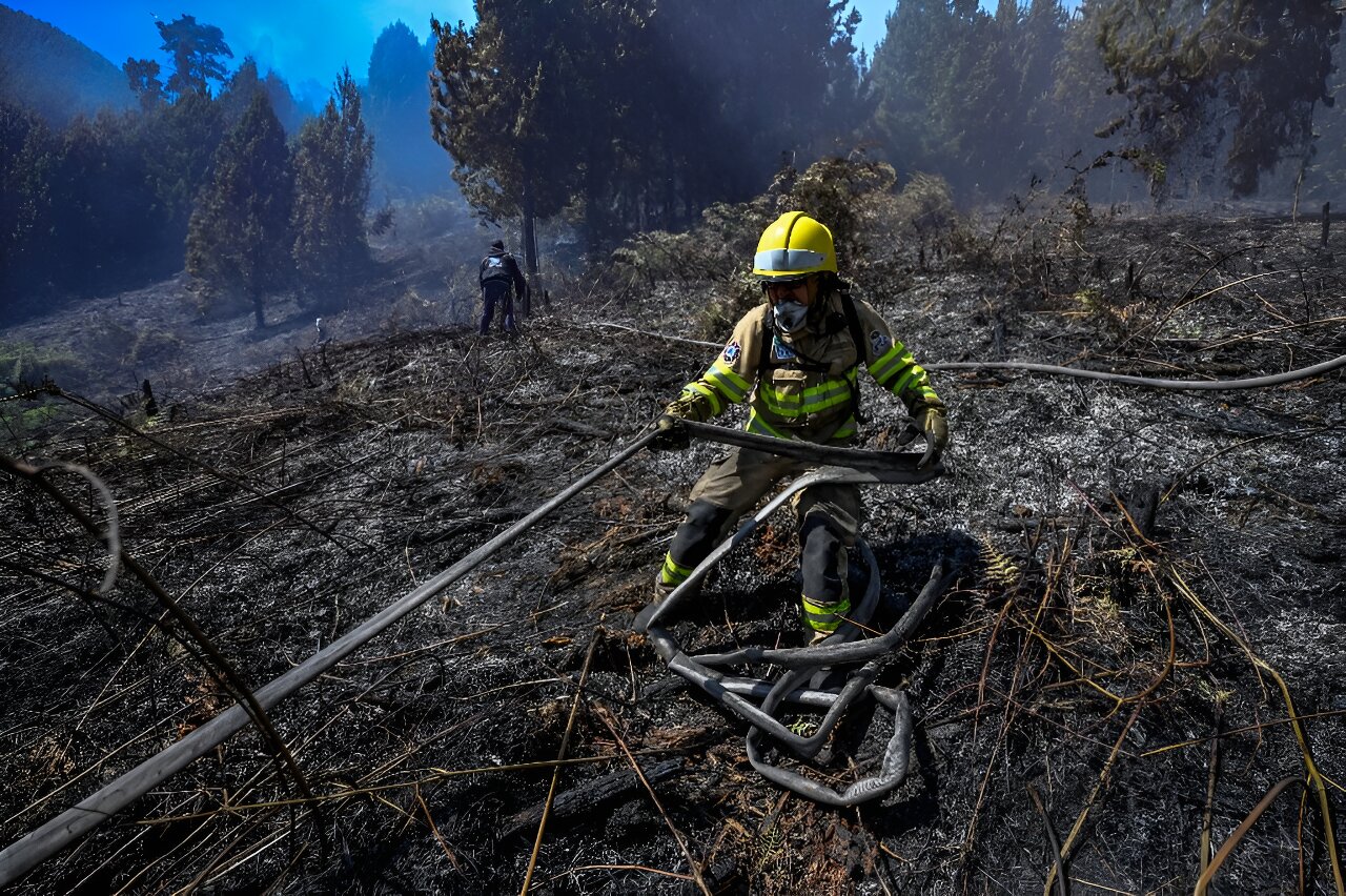 Colombia seeks help with forest fires as smoke blankets capital