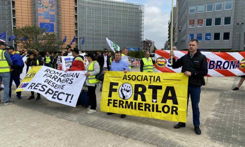 Farmers clash with police in brussels as eu ministers meet to tackle red tape