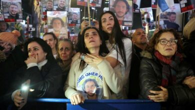 Rally in tel aviv protests across world pkg