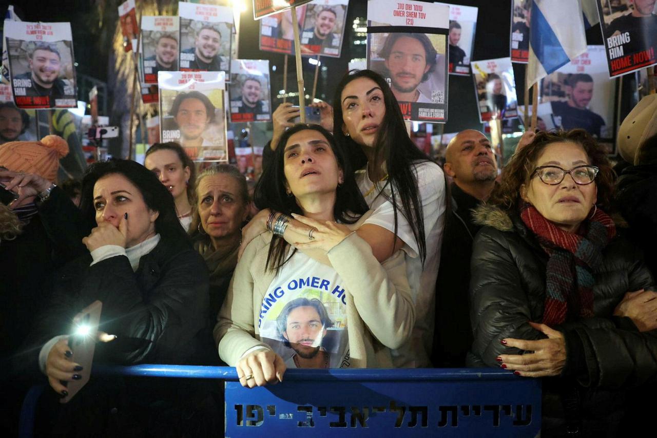 Rally in tel aviv protests across world pkg