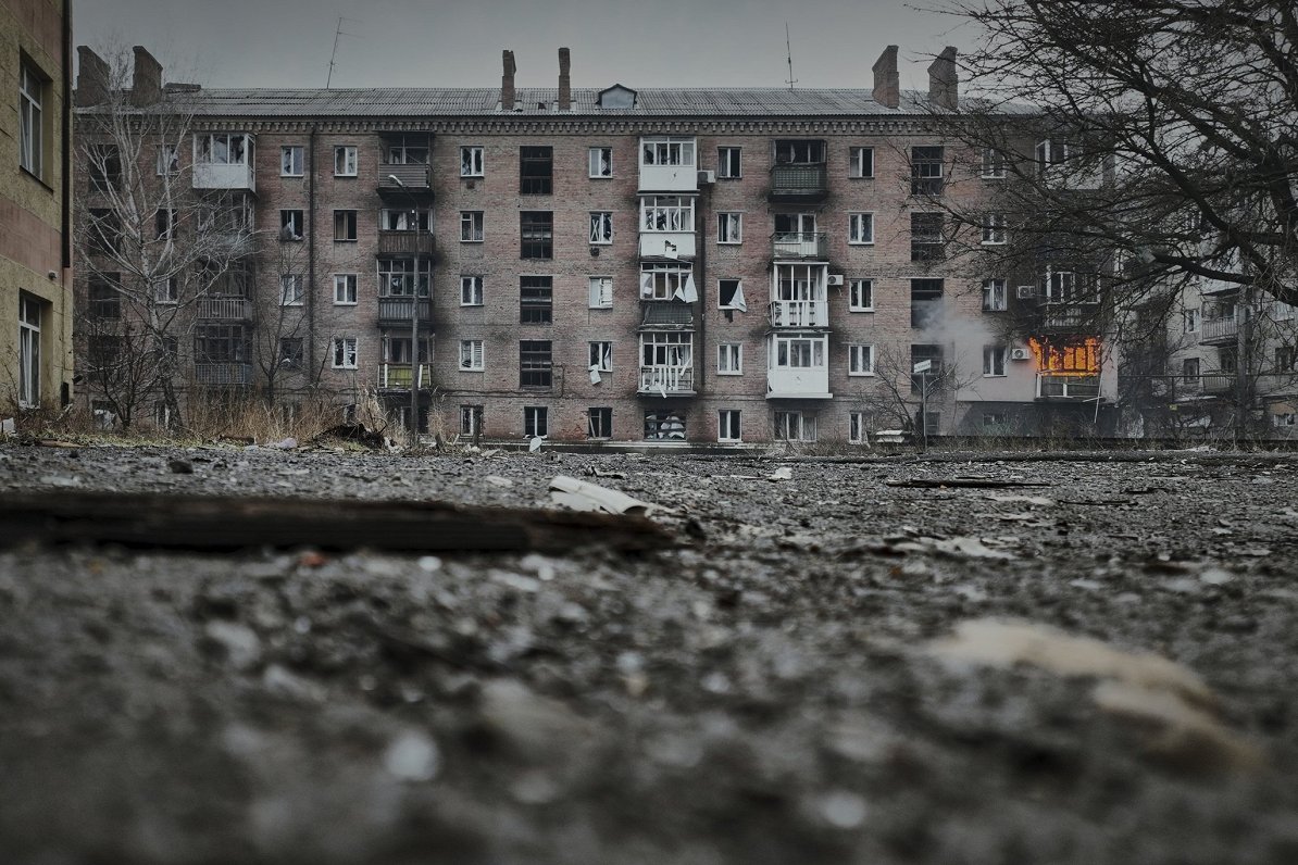 Dozens killed in shelling of market in russian occupied city of donetsk