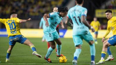 Late gundogan penalty snatches barca win at las palmas