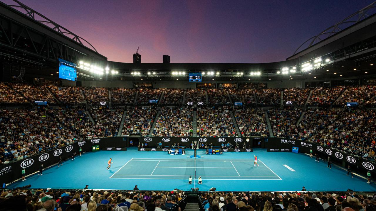 Ominous gauff charges into australian open quarter finals