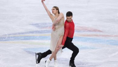 Italian ice dancers get into the groove at europeans