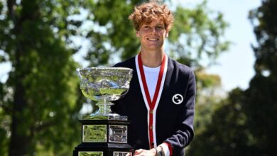 Sinner blasts past khachanov into australian open last eight