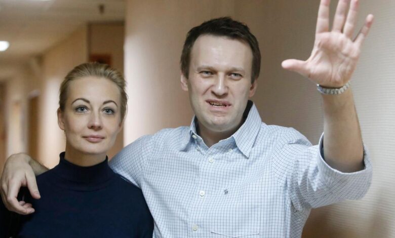 Navalny aide confirms his death as family calls for body to be returned