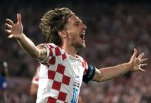 Modric thunderbolt breaks sevilla hearts as madrid win again