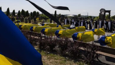 Relatives of missing ukrainian soldiers search for loved ones