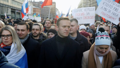 Eu vows to hold putin accountable at navalny widow meeting