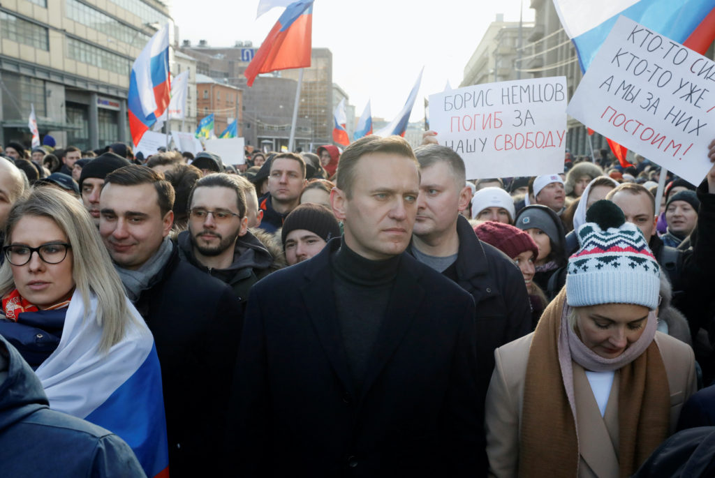 Eu vows to hold putin accountable at navalny widow meeting