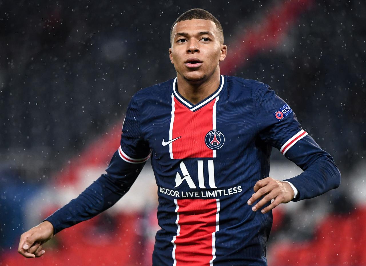 Kylian mbappe s future to dominate transfer window