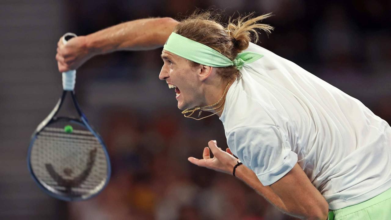 Zverev puts aside off court worries to battle on at australian open