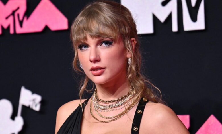 Taylor swift primed to make music history at eclectic grammys