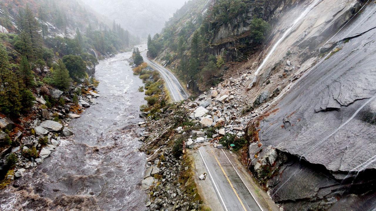 California storm triggers flooding mudslides power outages